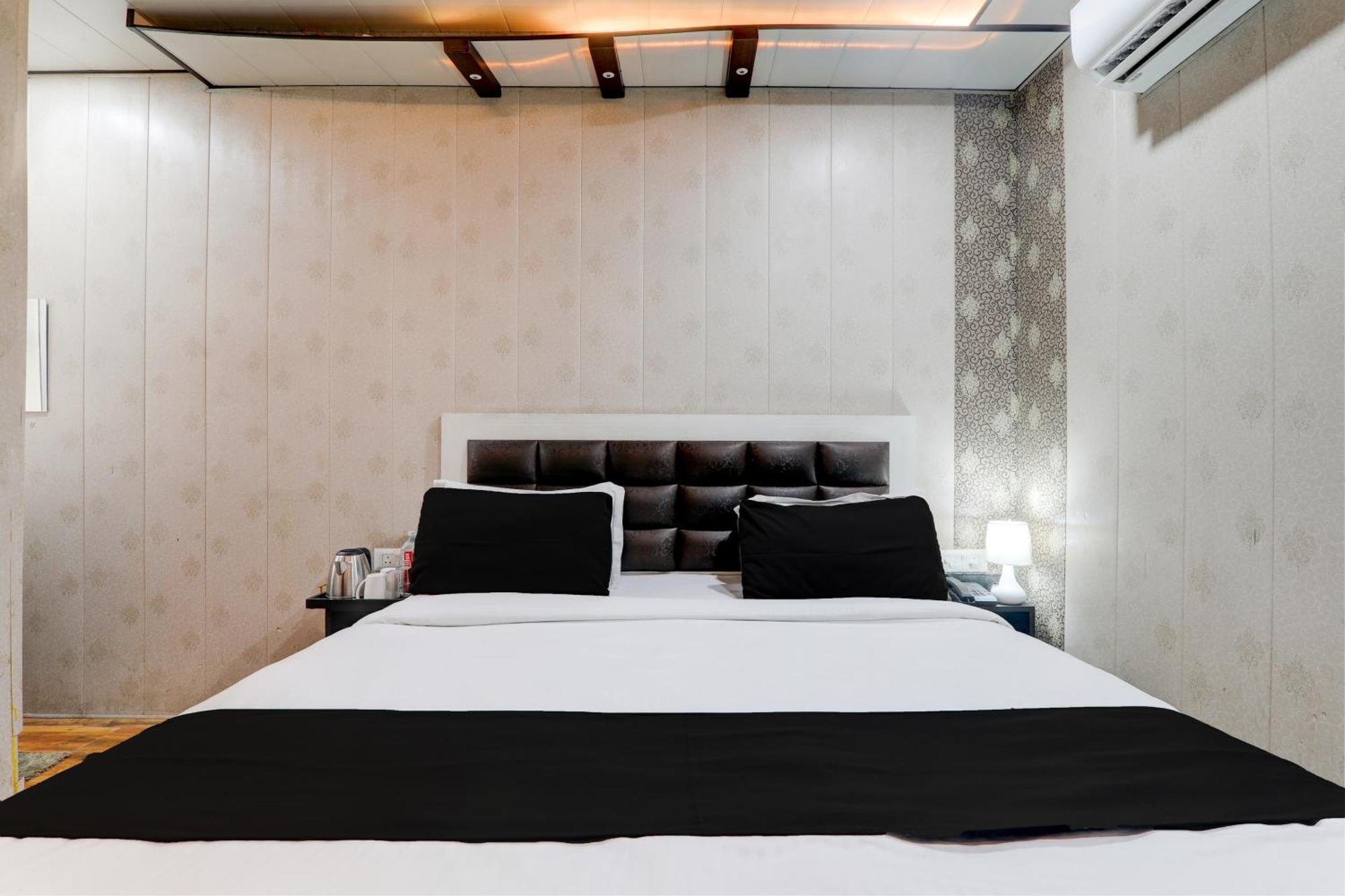 Hotel O Ss Palace Inn Лакхнау Экстерьер фото